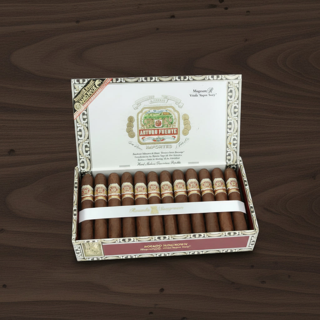 Arturo Fuente Magnum R Rosado Sungrown 54 open box - Cigar Titan