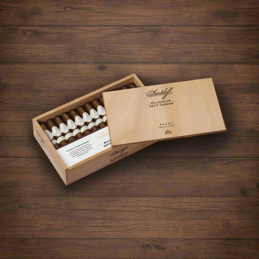 Davidoff Millennium Petit Corona