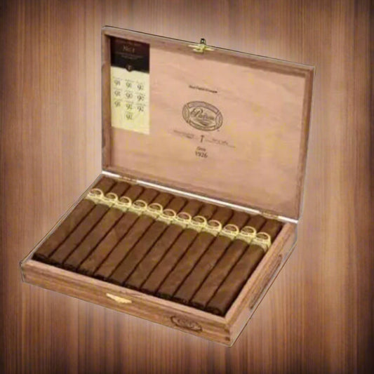 Padron 1926 Serie No. 1 Natural open box