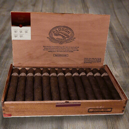 Padron Series 7000 Maduro Open Box