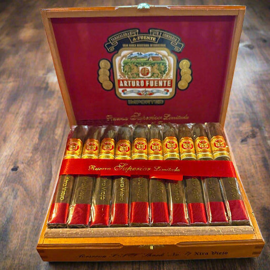 Arturo Fuente Añejo Shark No. 77 Maduro